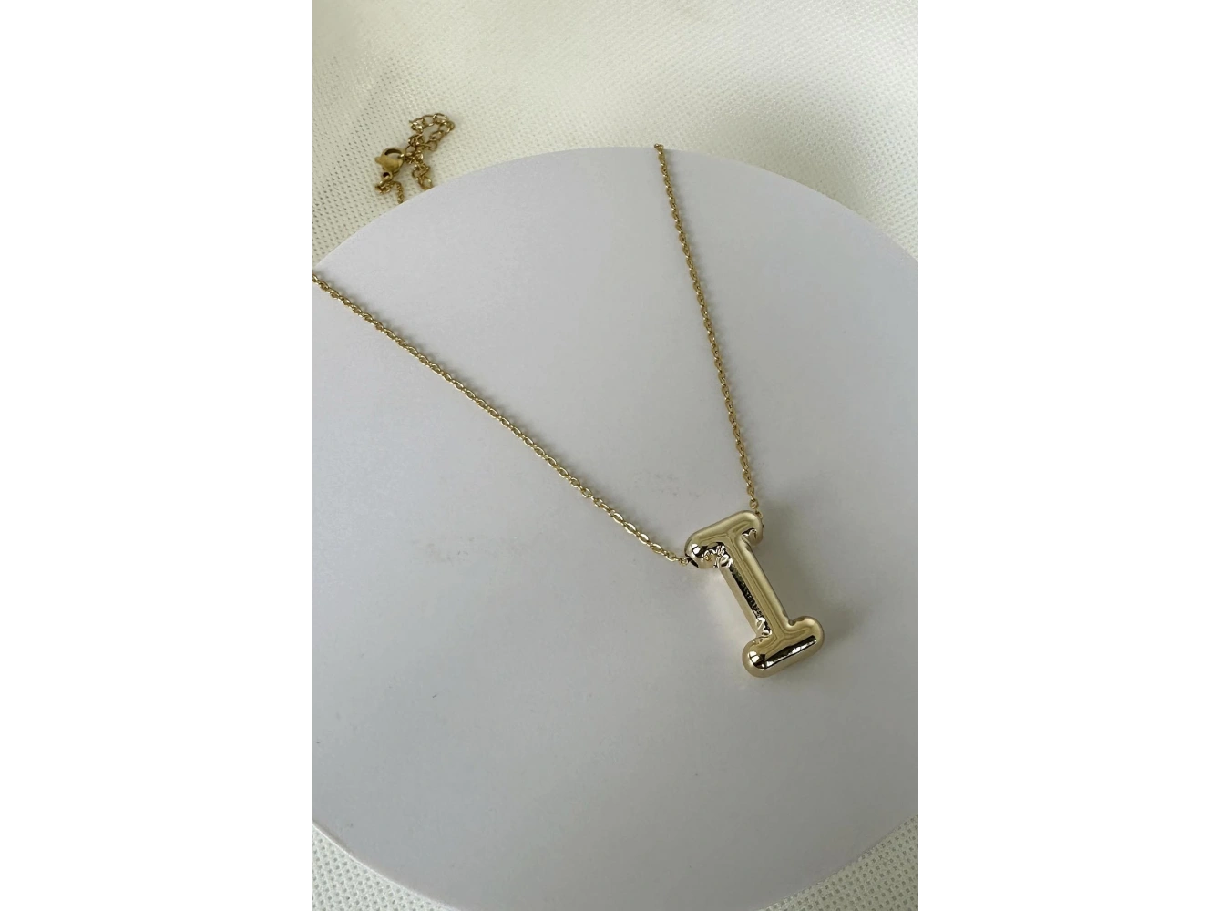 Altın Renk I Harfli Çelik Balon Kolye