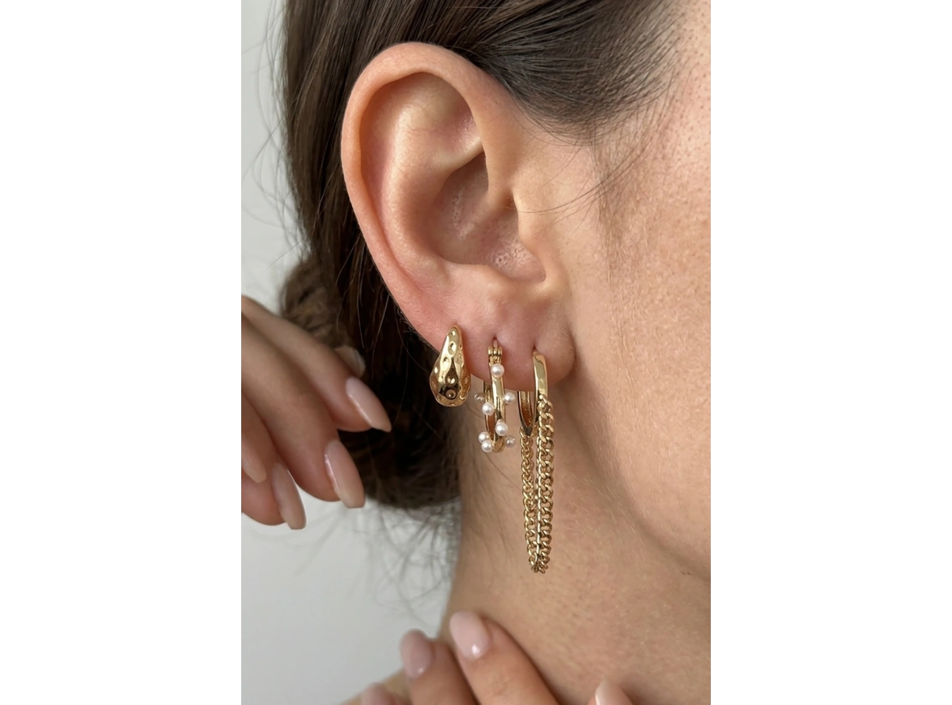 Altın Renk İnci Detaylı 3lü YSX Küpe Set