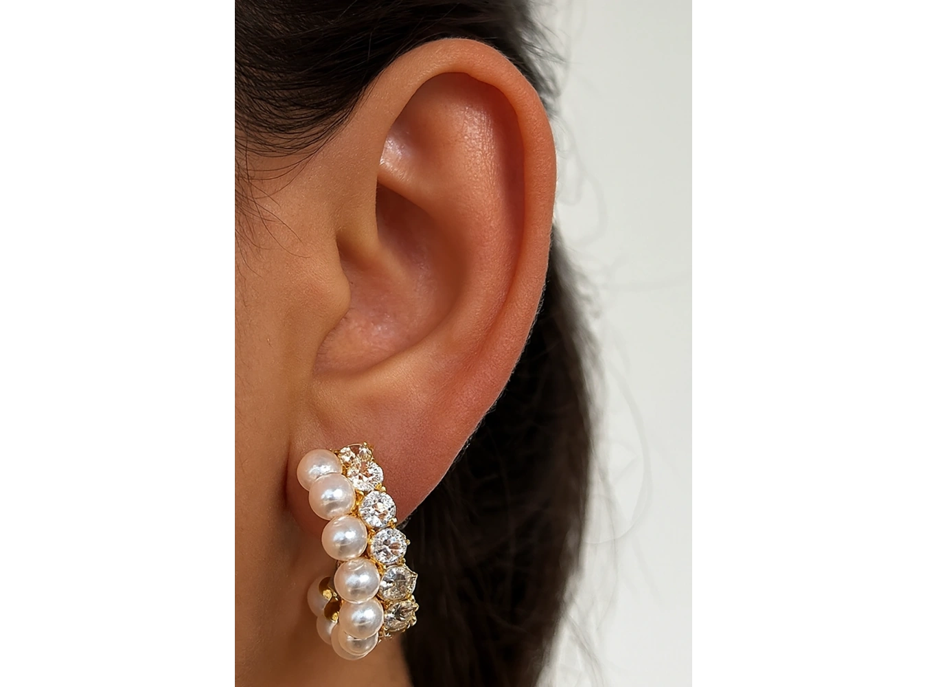 Altın Renk İnci Detaylı Küpe (Çift)