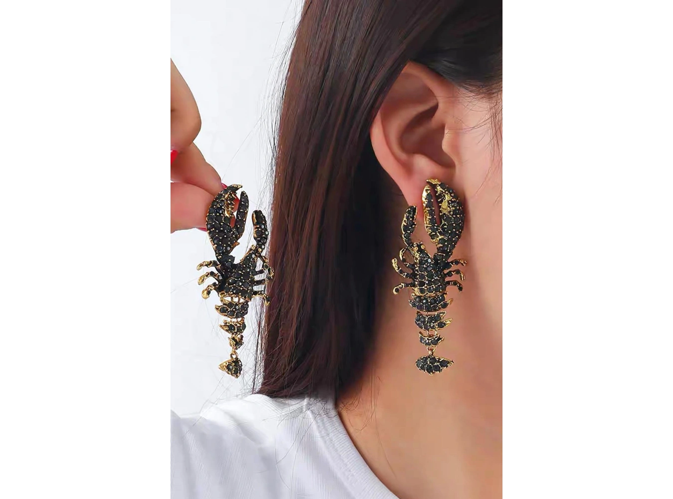 Altın Renk Istakoz Figürlü Taş Detaylı Tasarım Küpe(Çift)