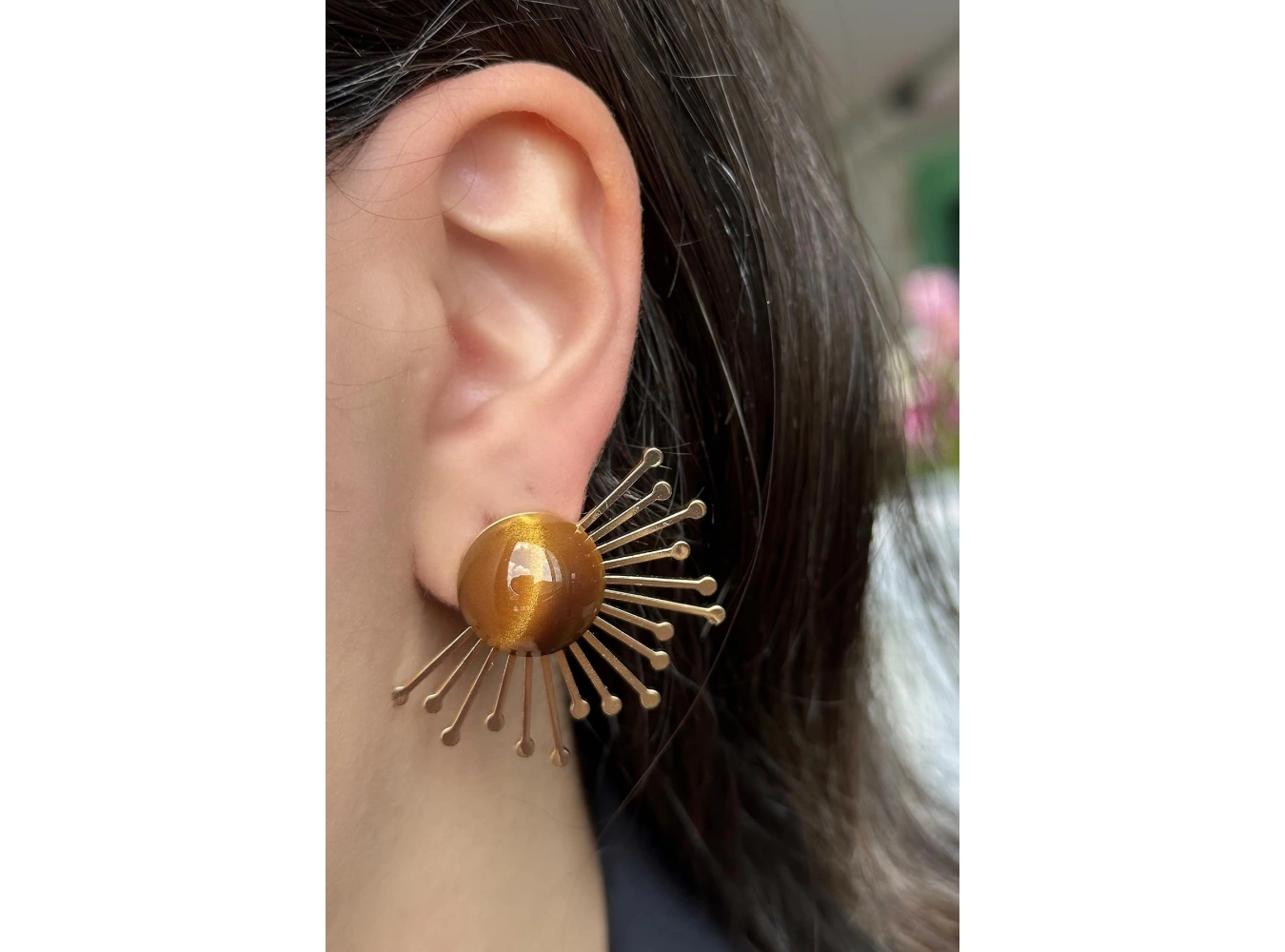 Altın Renk Kahve Taş Detaylı Küpe (Çift)