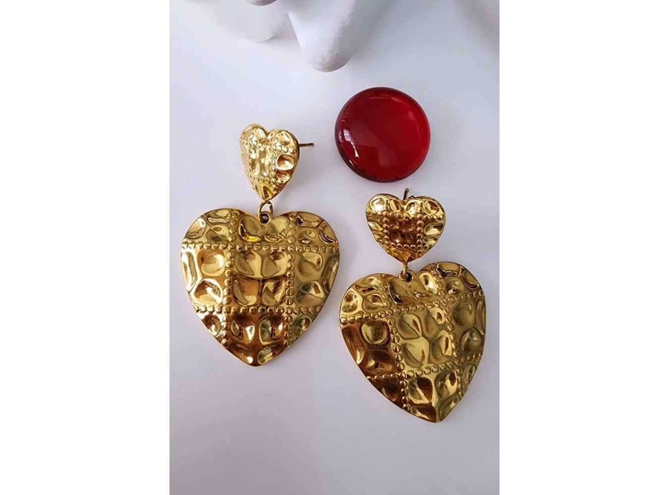 Altın Renk Kalp Figürlü Çelik Küpe (Çift)