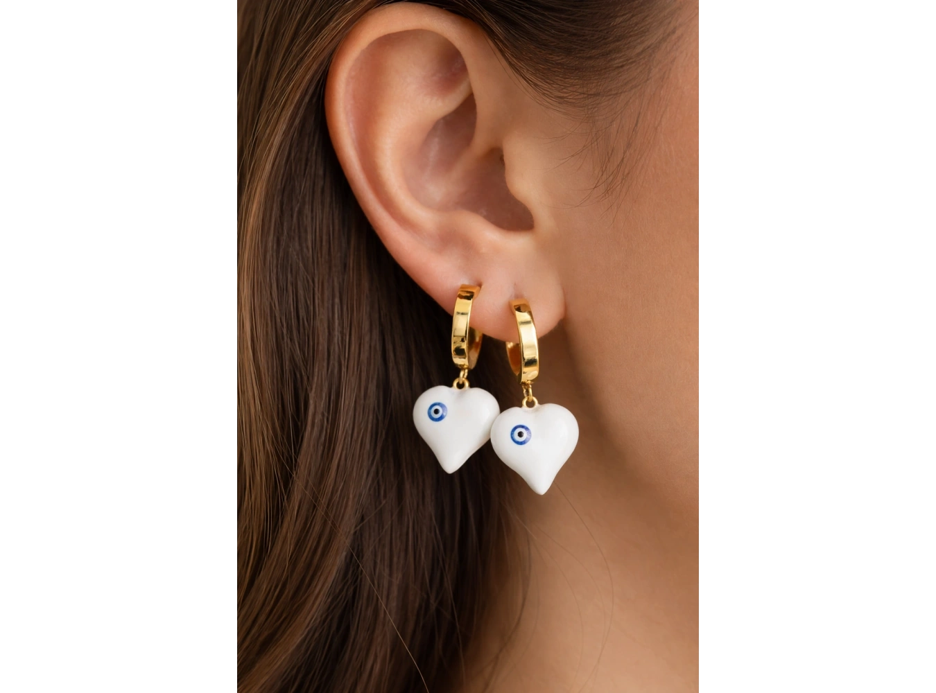 Altın Renk Kalp Figürlü Çelik Küpe (Çift)