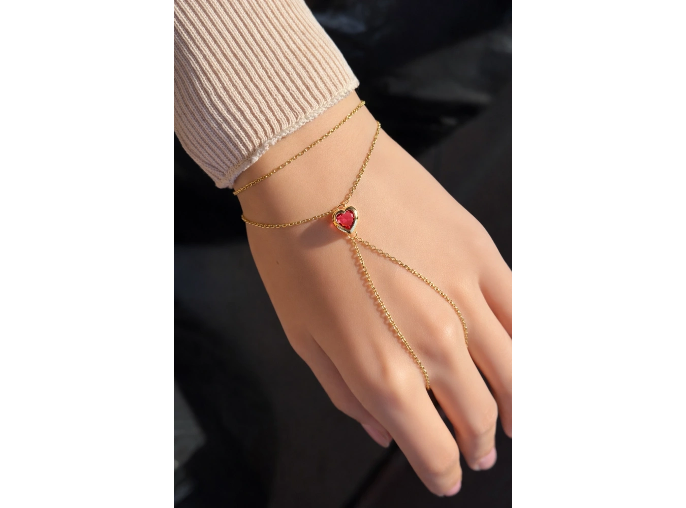 Altın Renk Kalp Figürlü Çelik Şahmeran