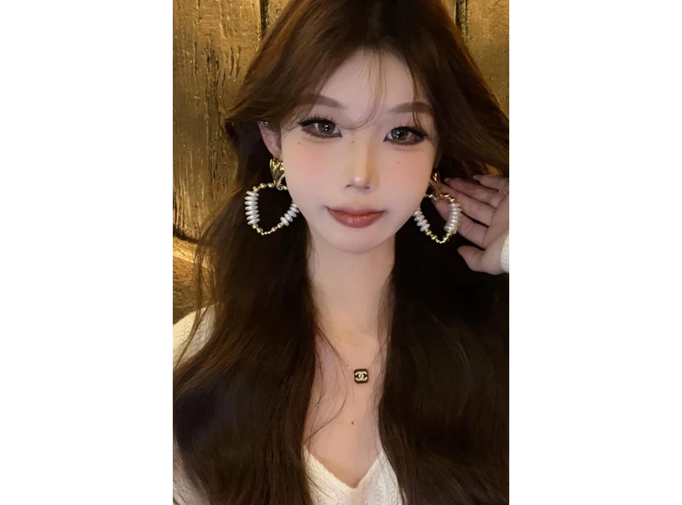 Altın Renk Kalp Figürlü İnci Detaylı Abiye Küpe (Çift)