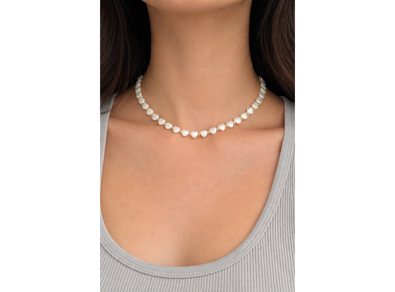 Altın Renk Kalp Figürlü İnci Kolye