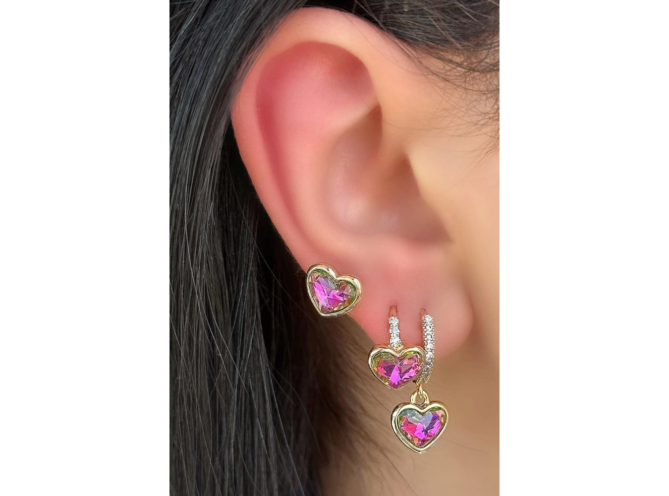 Altın Renk Kalp Figürlü Taş Detaylı 3lü YSX Küpe Set