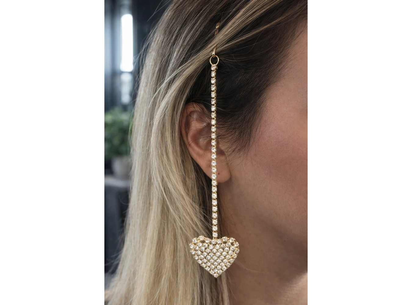 Altın Renk Kalp Figürlü Taş Detaylı Saç Aksesuarı