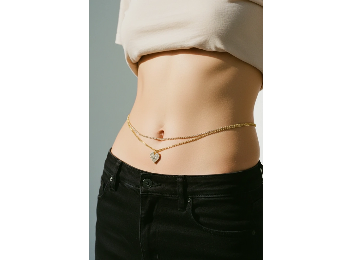 Altın Renk Kalp Figürlü Taş Detaylı Tasarım Bel Zinciri/Vücut Aksesuar