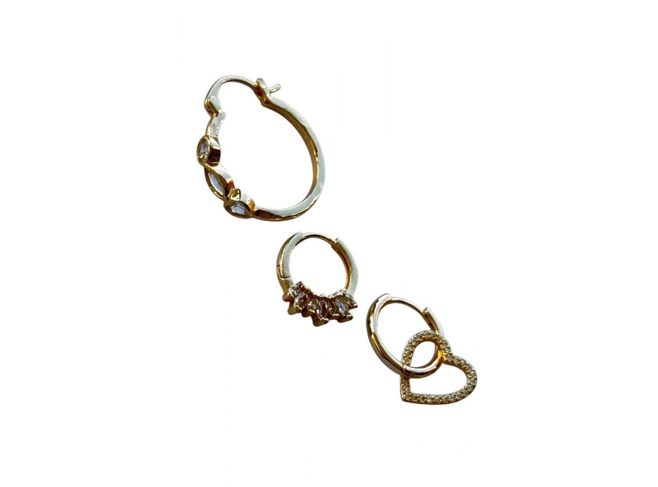 Altın Renk Kalp Figürlü Taş Detaylı VİP 3lü YSX Küpe Set