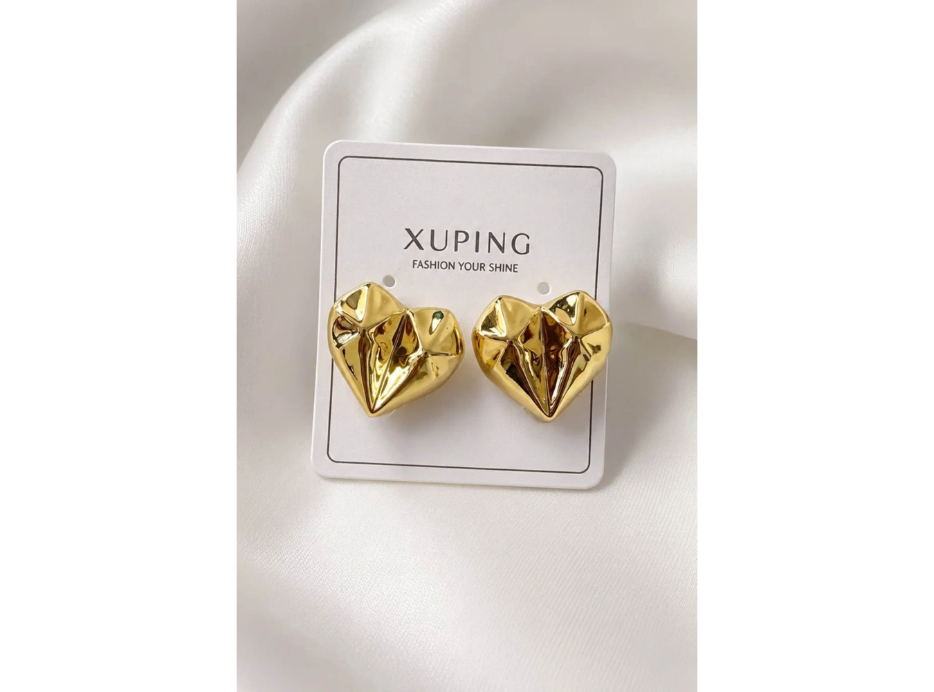 Altın Renk Kalp Figürlü    Xuping Küpe (Çift)