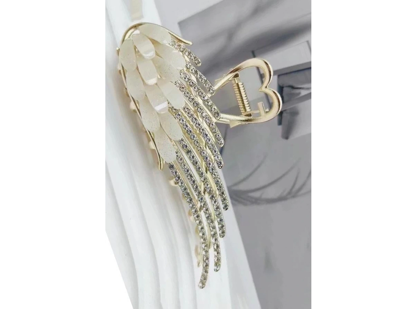 Altın Renk Kanat Figürlü Metal Mandal Toka