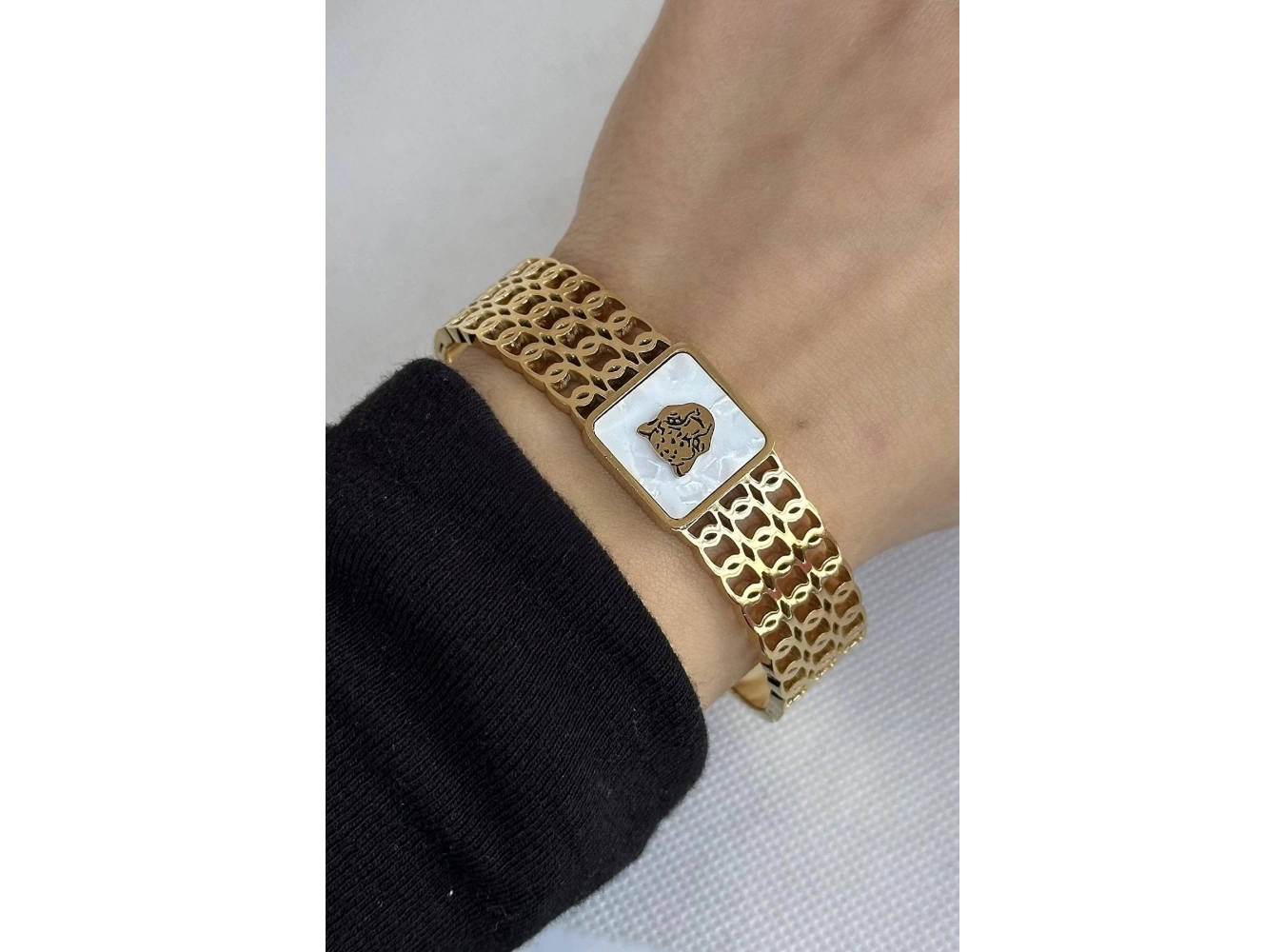 Altın Renk Kaplan Figürlü Çelik Kelepçe Bileklik
