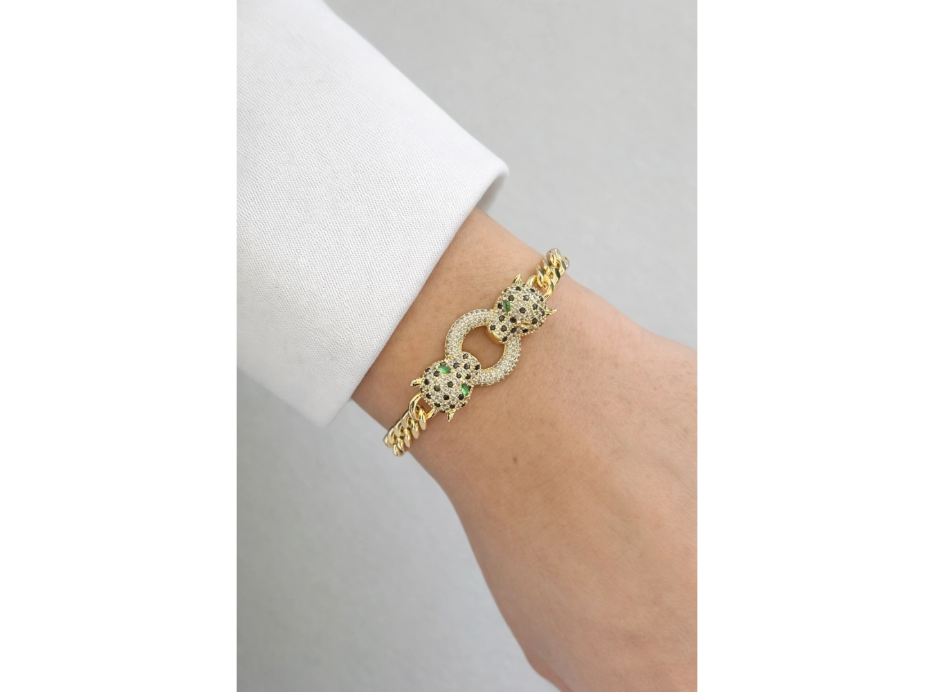 Altın Renk Kaplan Figürlü Taş Detaylı 14K Altın Kaplama CM Bileklik