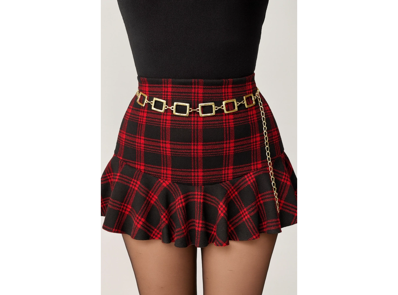 Altın Renk Kare Detaylı Zincir Kemer