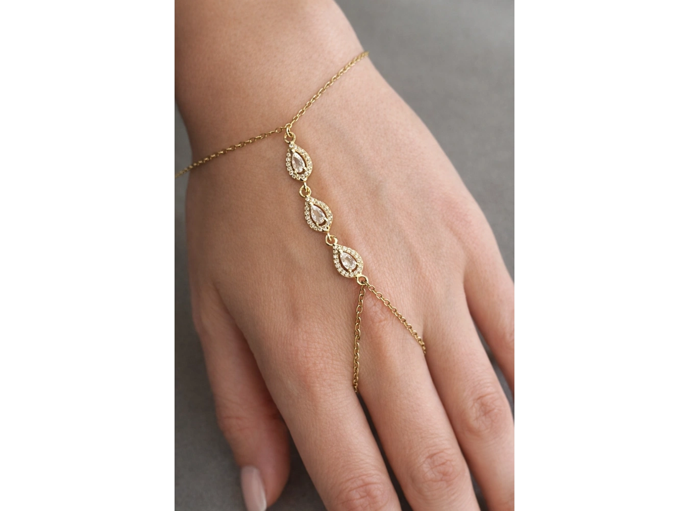 Altın Renk Karışık Figürlü Çelik Şahmeran