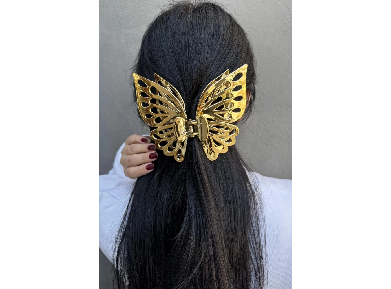 Altın Renk Kelebek Detaylı Mandal Toka