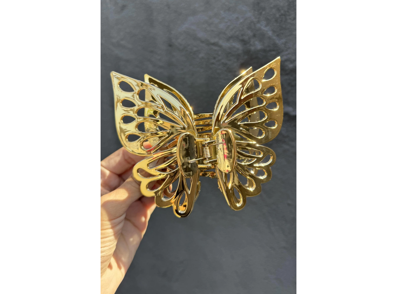 Altın Renk Kelebek Detaylı Mandal Toka