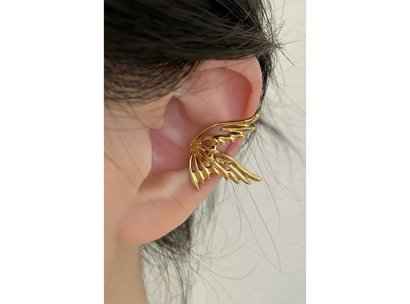 Altın Renk Kelebek Figürlü 14K Altın Kaplama TX Ear Cuff (Tek)
