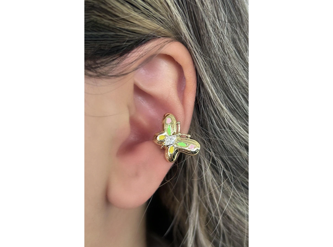 Altın Renk Kelebek Figürlü Taş Detaylı 14K Altın Kaplama TX Ear Cuff (Tek)