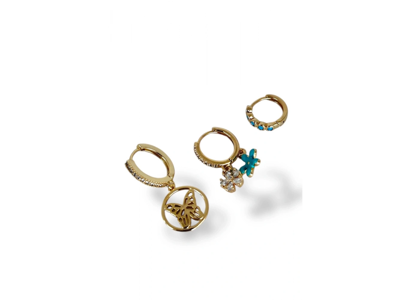 Altın Renk Kelebek Figürlü Taş Detaylı VİP 3lü YSX Küpe Set