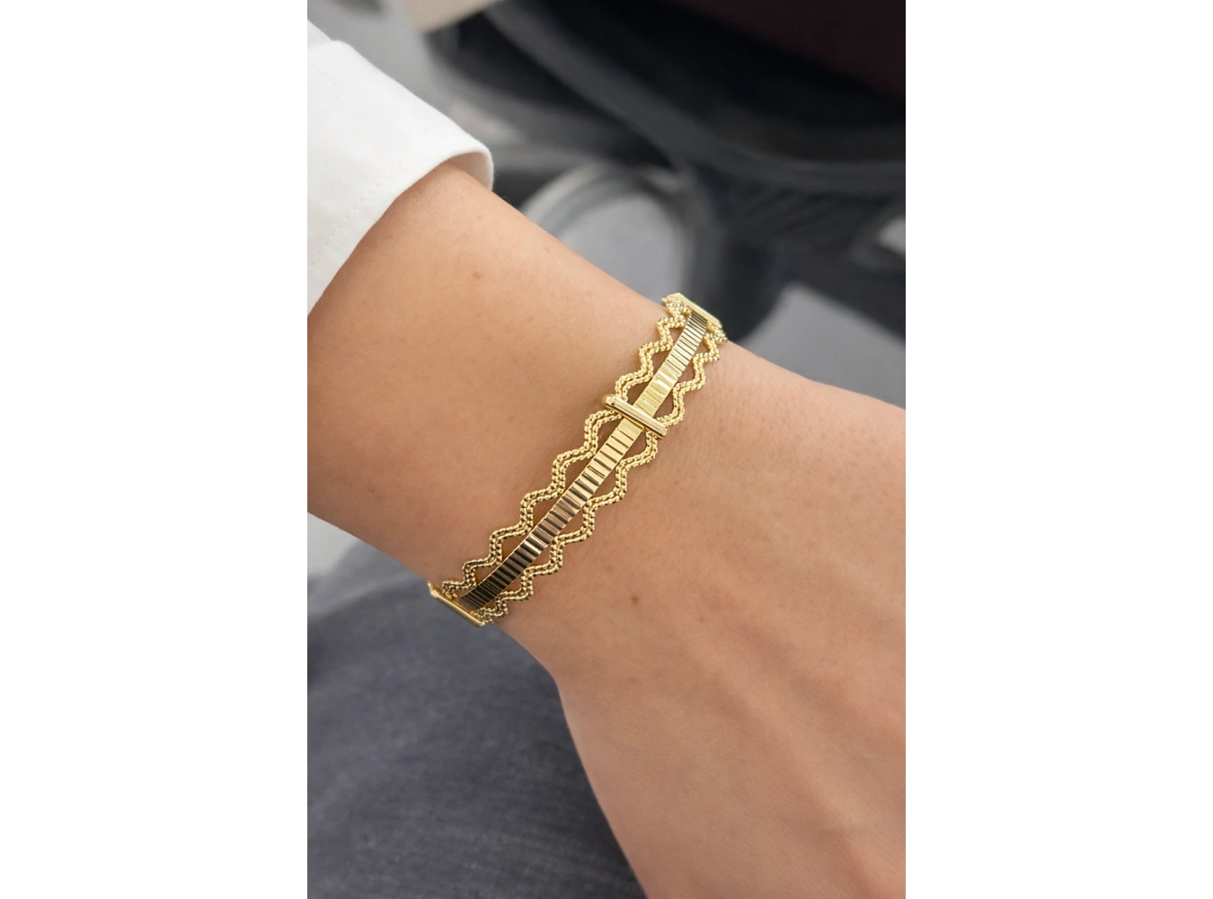 Altın Renk Kelepçe/ Bileklik