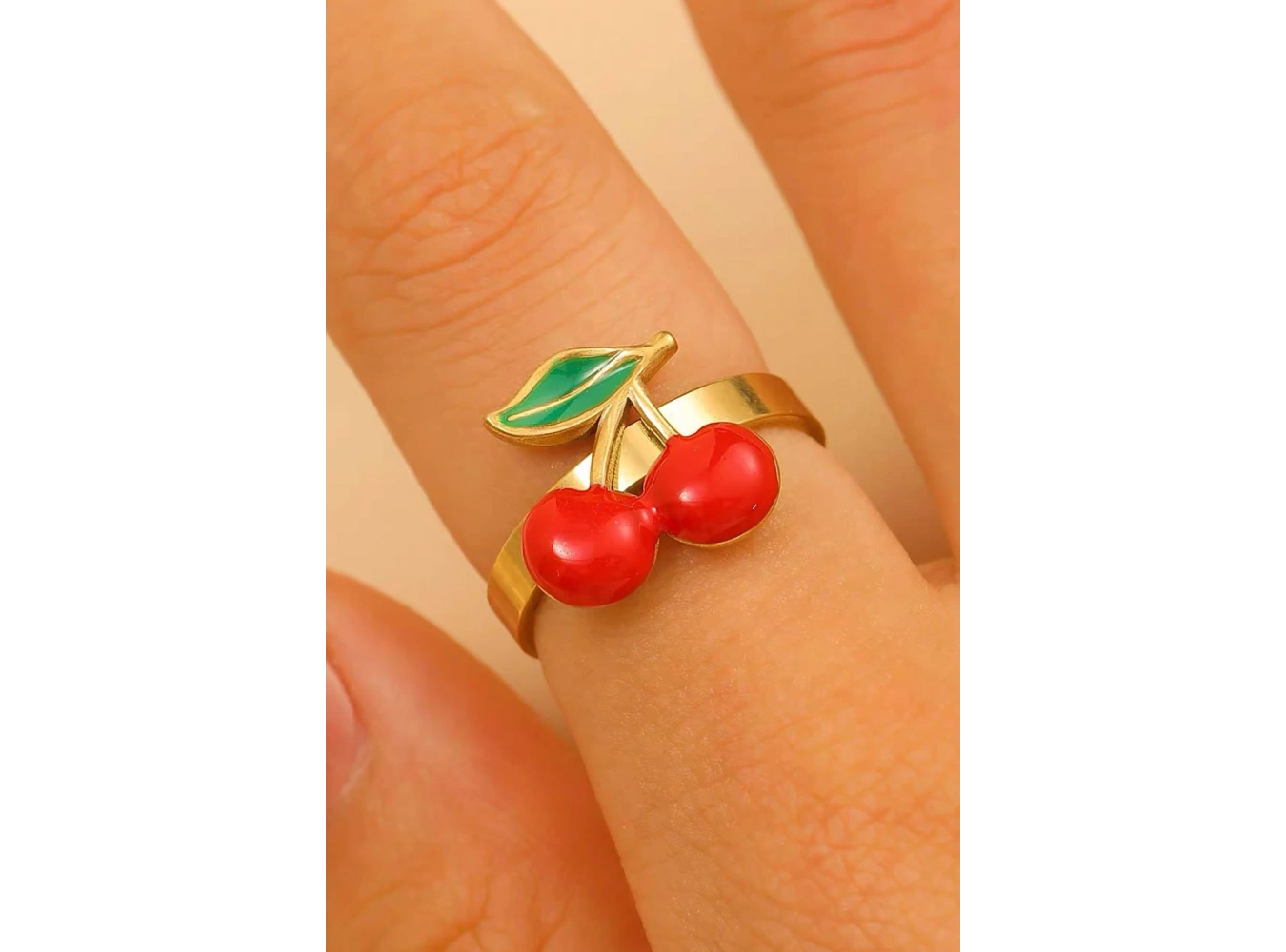 Altın Renk Kiraz Figürlü Ayarlanabilir Çelik Yüzük