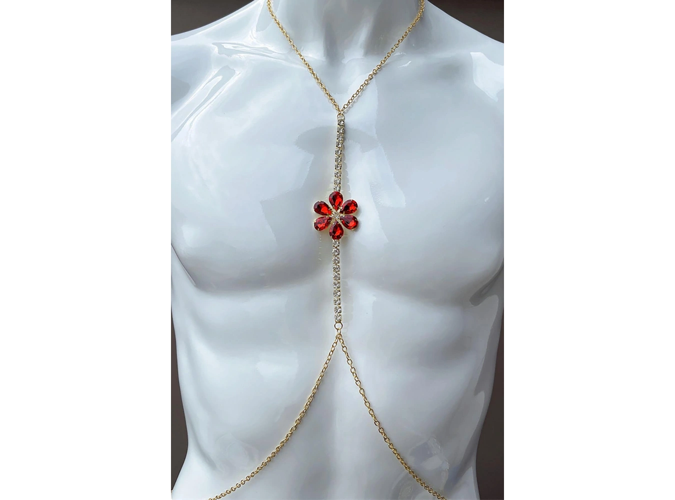 Altın Renk Çiçek Figürlü Kırmızı Taş Detaylı Tasarım Vücut Aksesuar