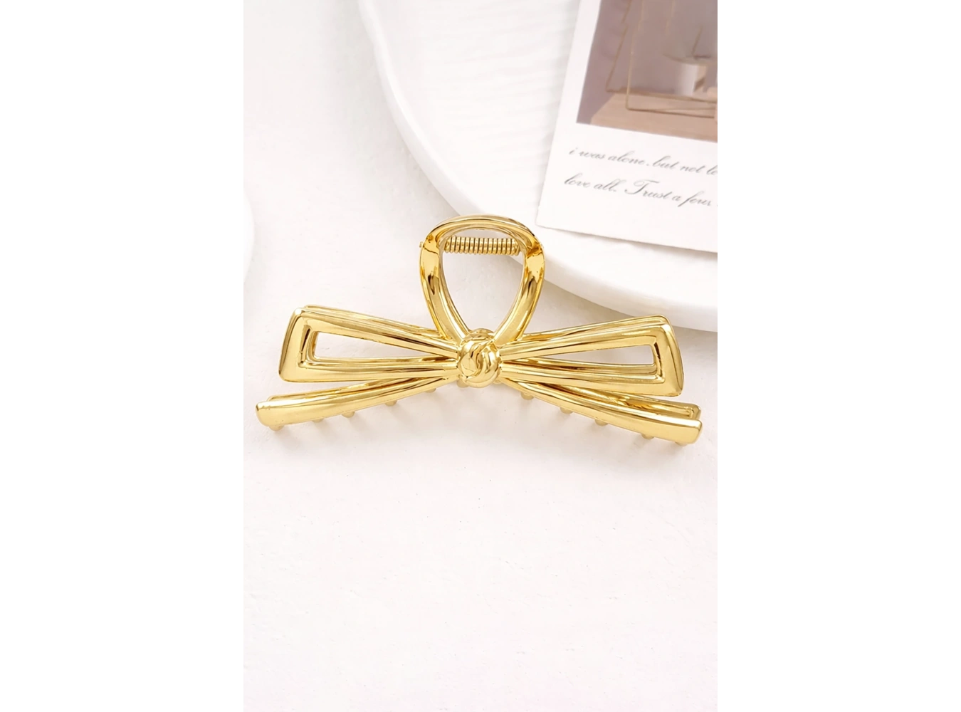 Altın Renk Kurdele Figürlü Metal  Mandal Toka