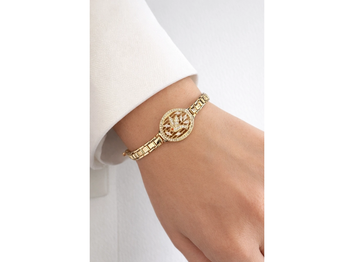 Altın Renk Kuş Figürlü Taşlı 14K Altın Kaplama CM Bileklik