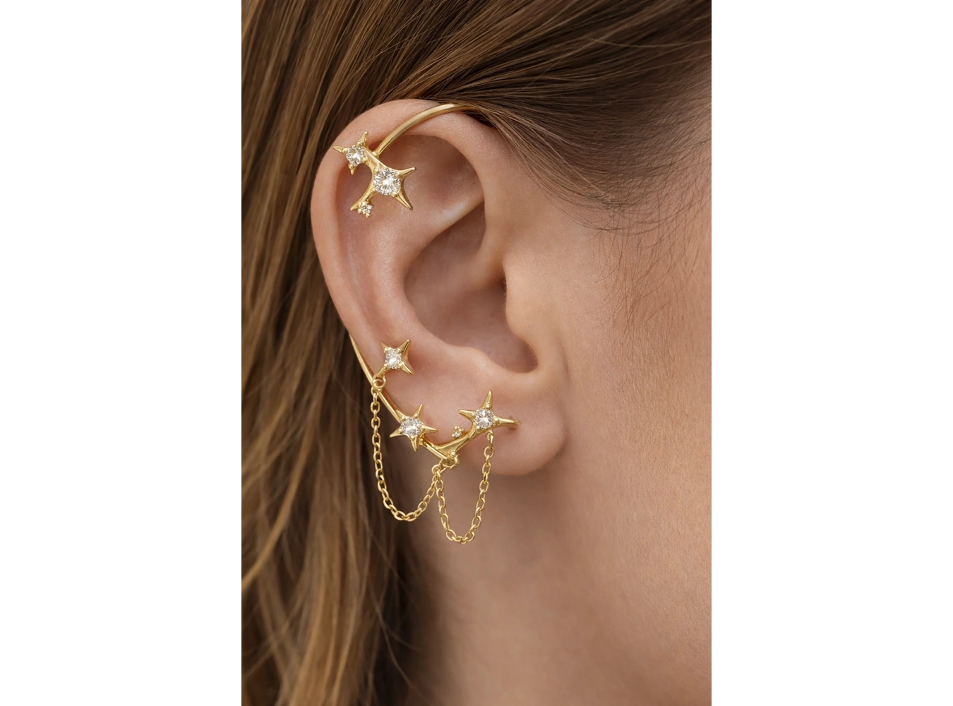Altın Renk Kuzey Yıldızı Detaylı Taşlı Tx Kulak Aksesuarı (Tek)