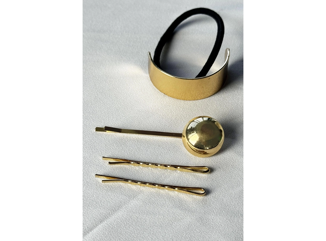 Altın Renk Lastik Ve Tel Toka Set