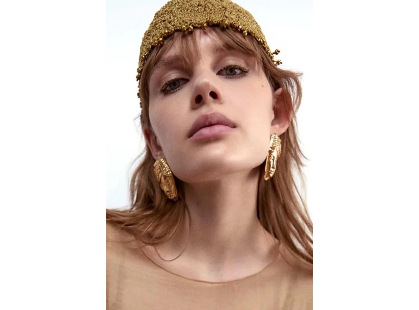 Altın Renk Marka Face Küpe (Çift)