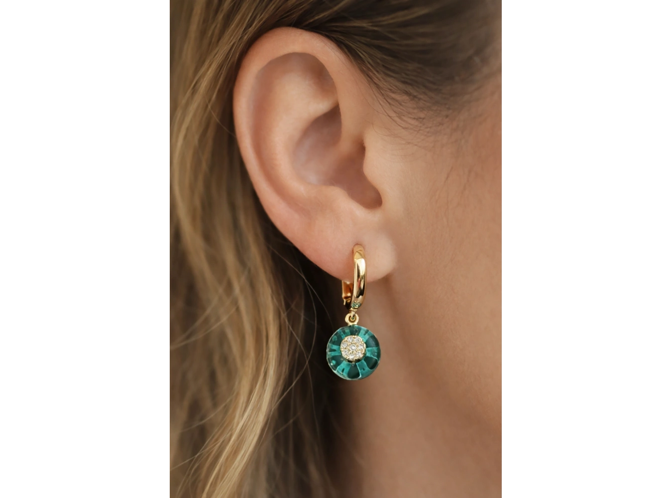 Altın Renk Mavi Taş Detaylı 14K Altın Kaplama Tx Küpe (Çift)