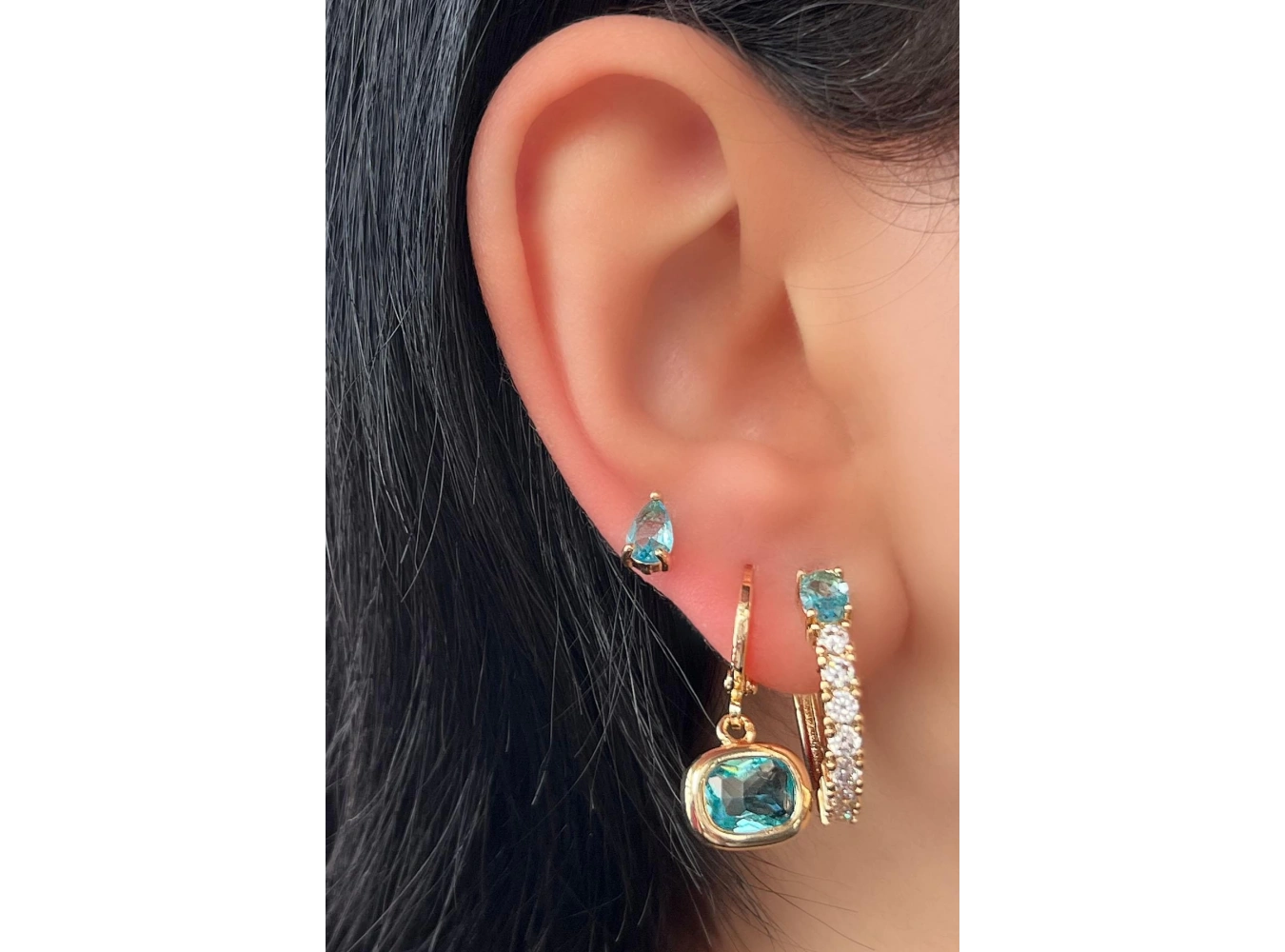 Altın Renk Mavi Taş Detaylı 3lü YSX Küpe Set