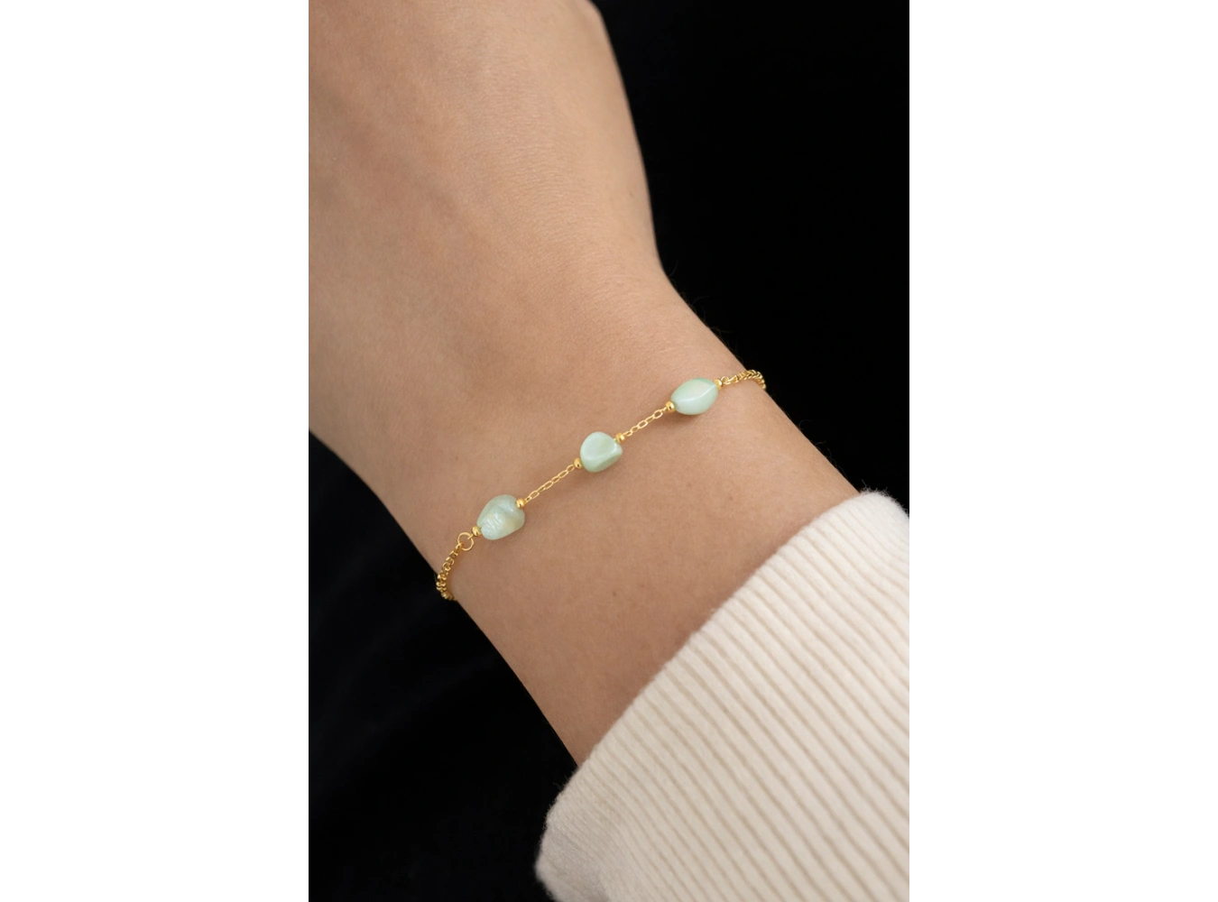 Altın Renk Mavi Taş Detaylı Çelik Bileklik