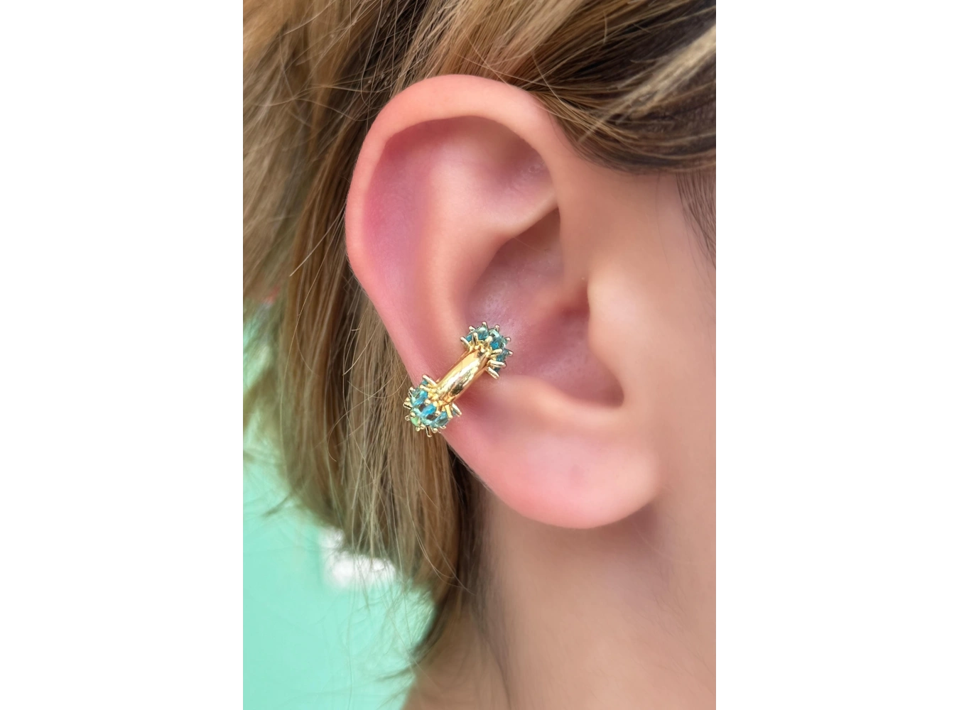 Altın Renk Mavi Taş Detaylı Ear Cuff (Tek)