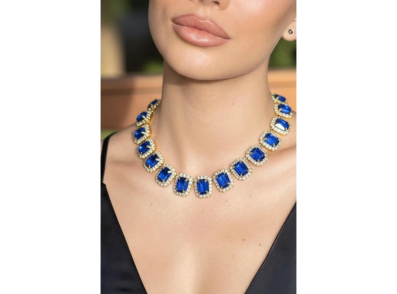 Altın Renk Mavi Taş Detaylı Tasarım Abiye Kolye