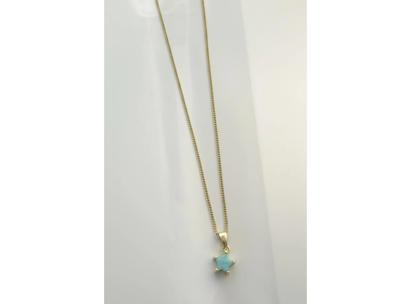 Altın Renk Mavi Yıldız Figürlü Taş Detaylı Çelik Kolye