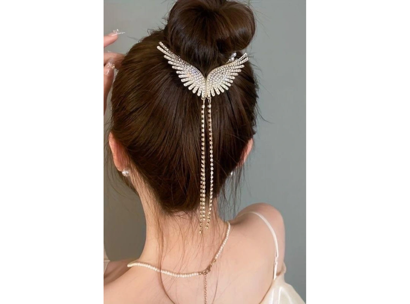 Altın Renk Melek Kanadı Figürlü İnci Ve Taş Detaylı Topuz Toka