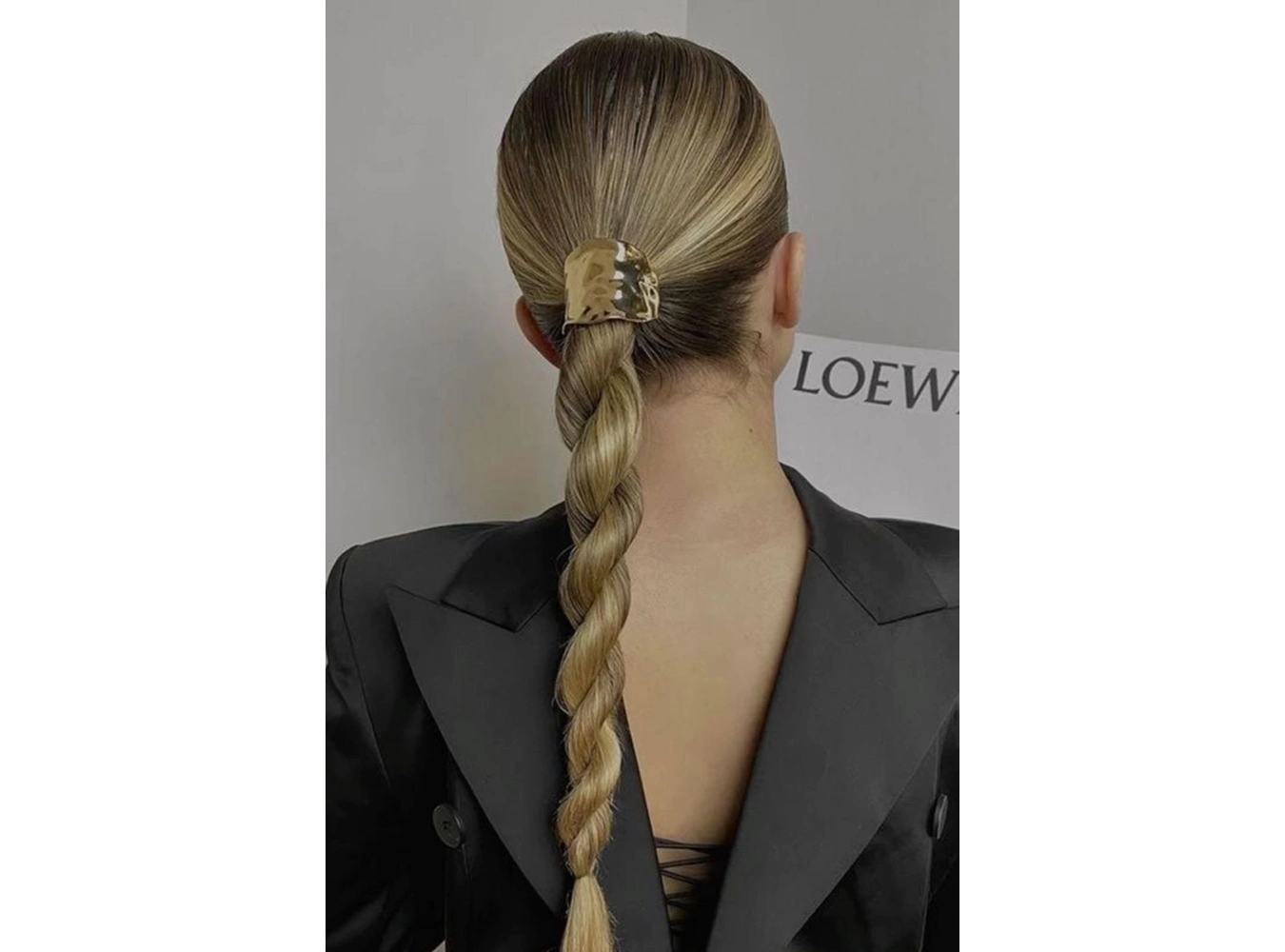 Altın Renk Metal Detaylı Lastik Toka