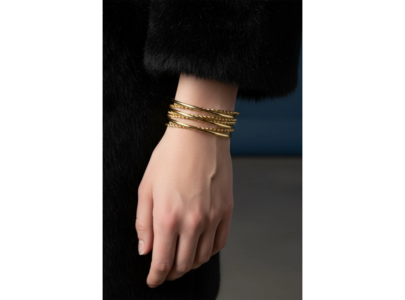 Altın Renk Metal Kelepçe Bileklik