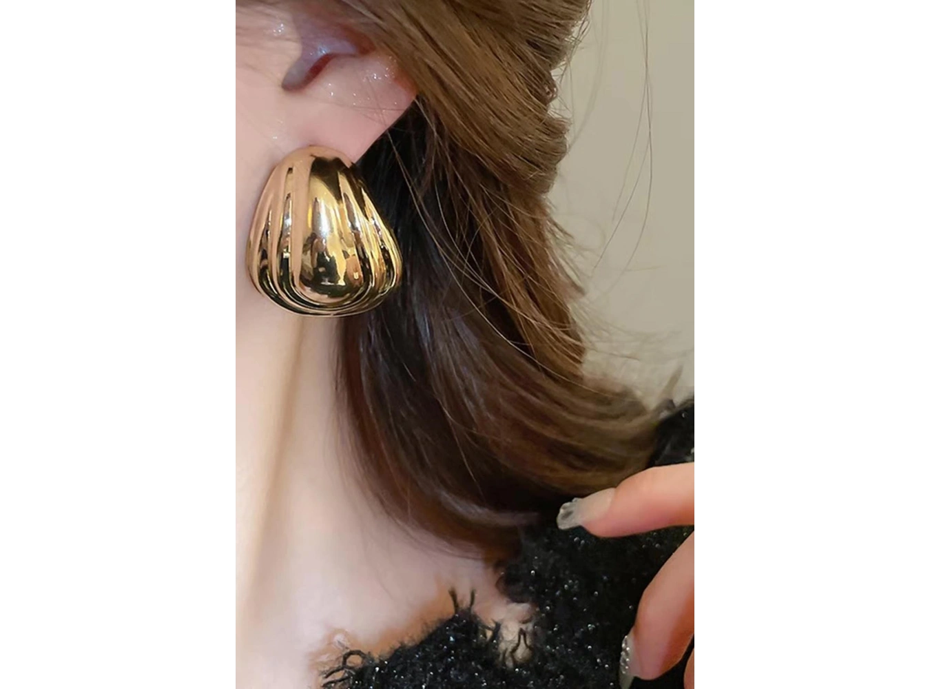 Altın Renk Metal Küpe (Çift)