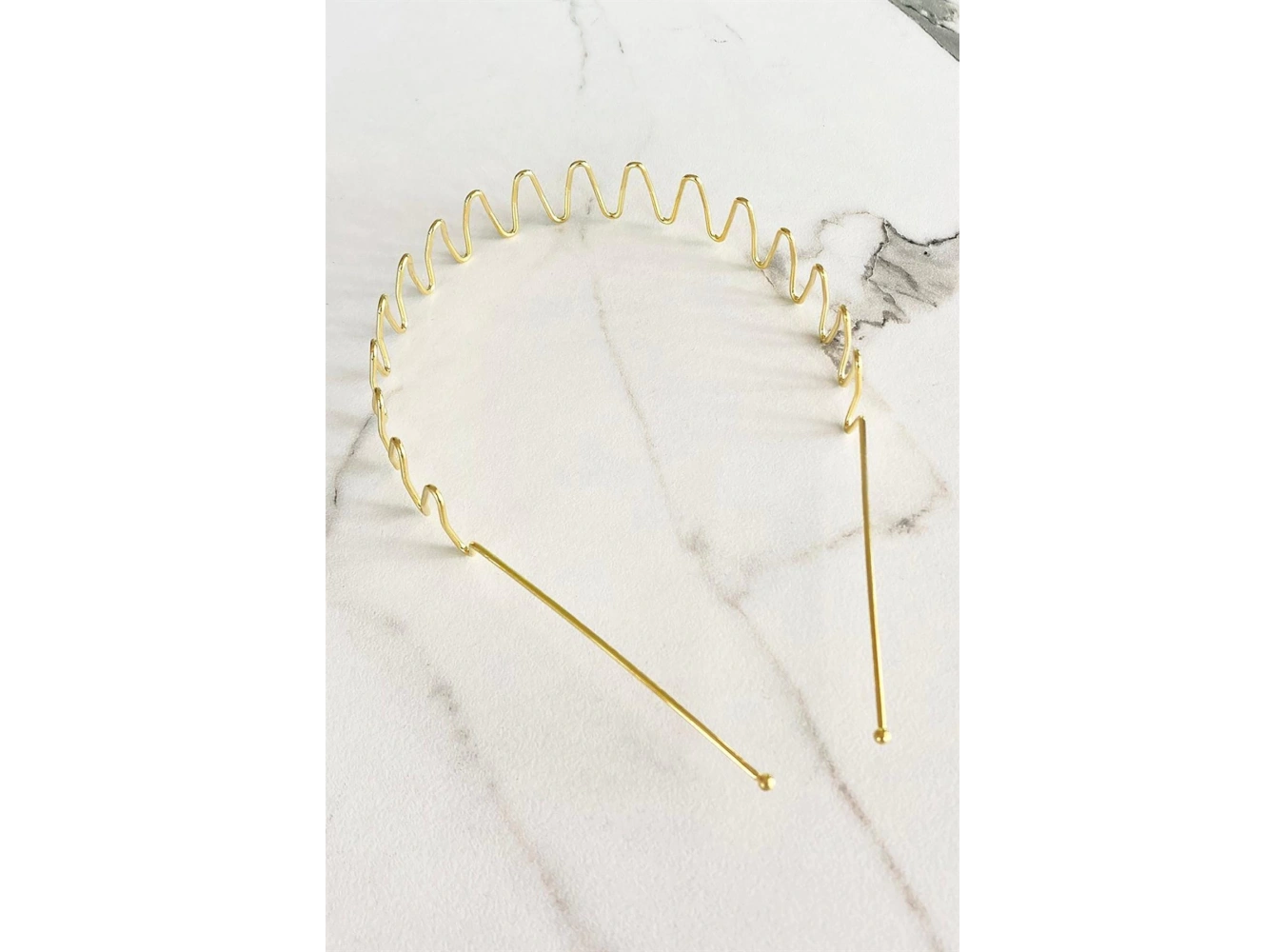 Altın Renk Metal Taç