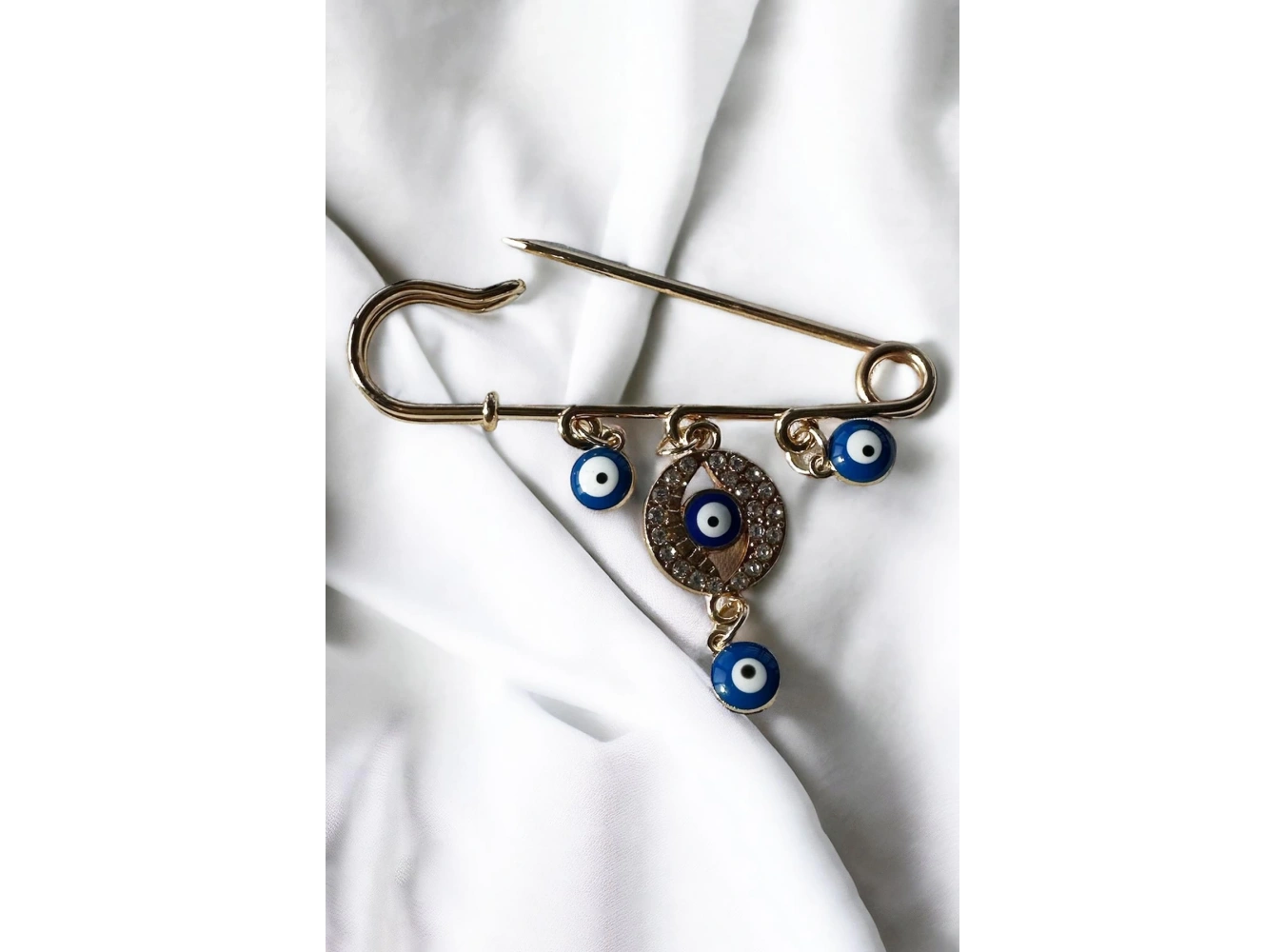 Altın Renk Nazar Boncuğu Detaylı Broş