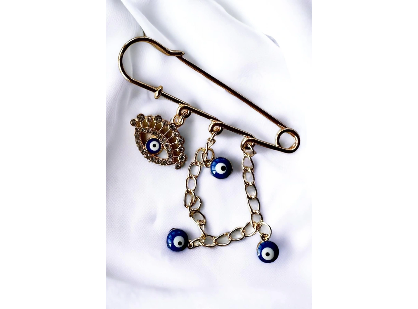 Altın Renk Nazar Boncuk Detaylı Göz Figürlü Broş