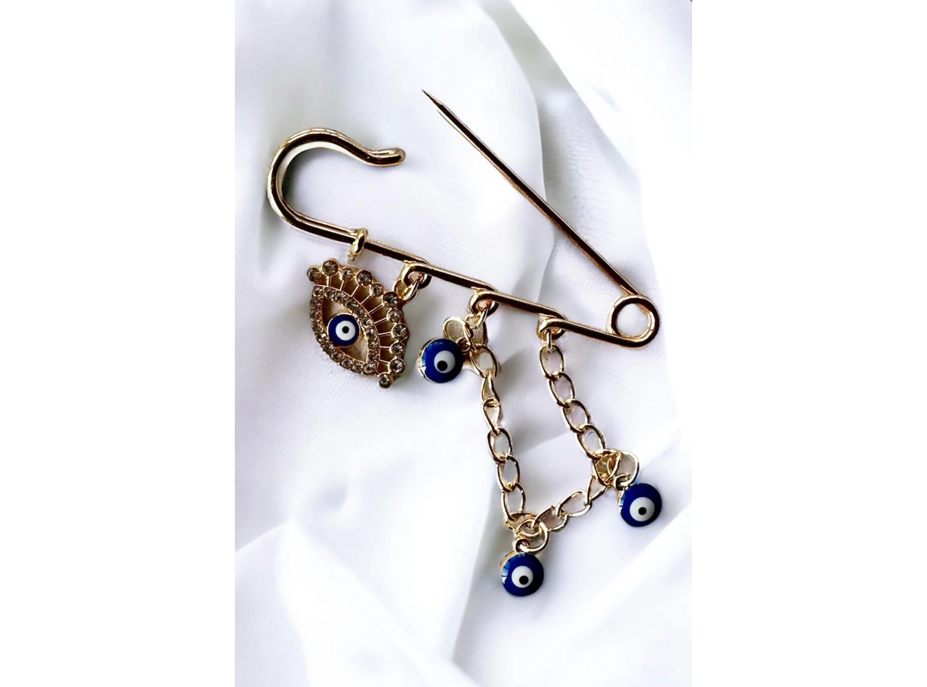 Altın Renk Nazar Boncuk Detaylı Göz Figürlü Broş