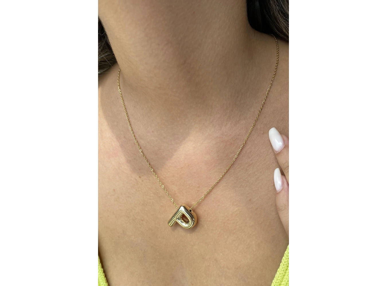 Altın Renk P Harf Çelik Balon Kolye