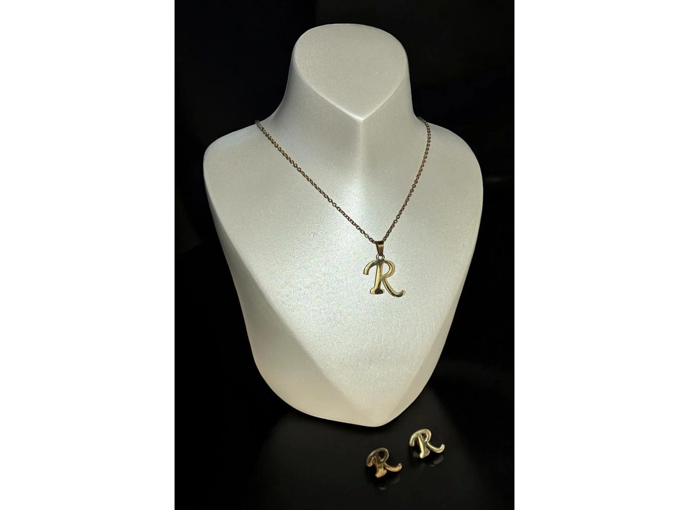 Altın Renk R Harfli Çelik Kolye Ve Küpe Set