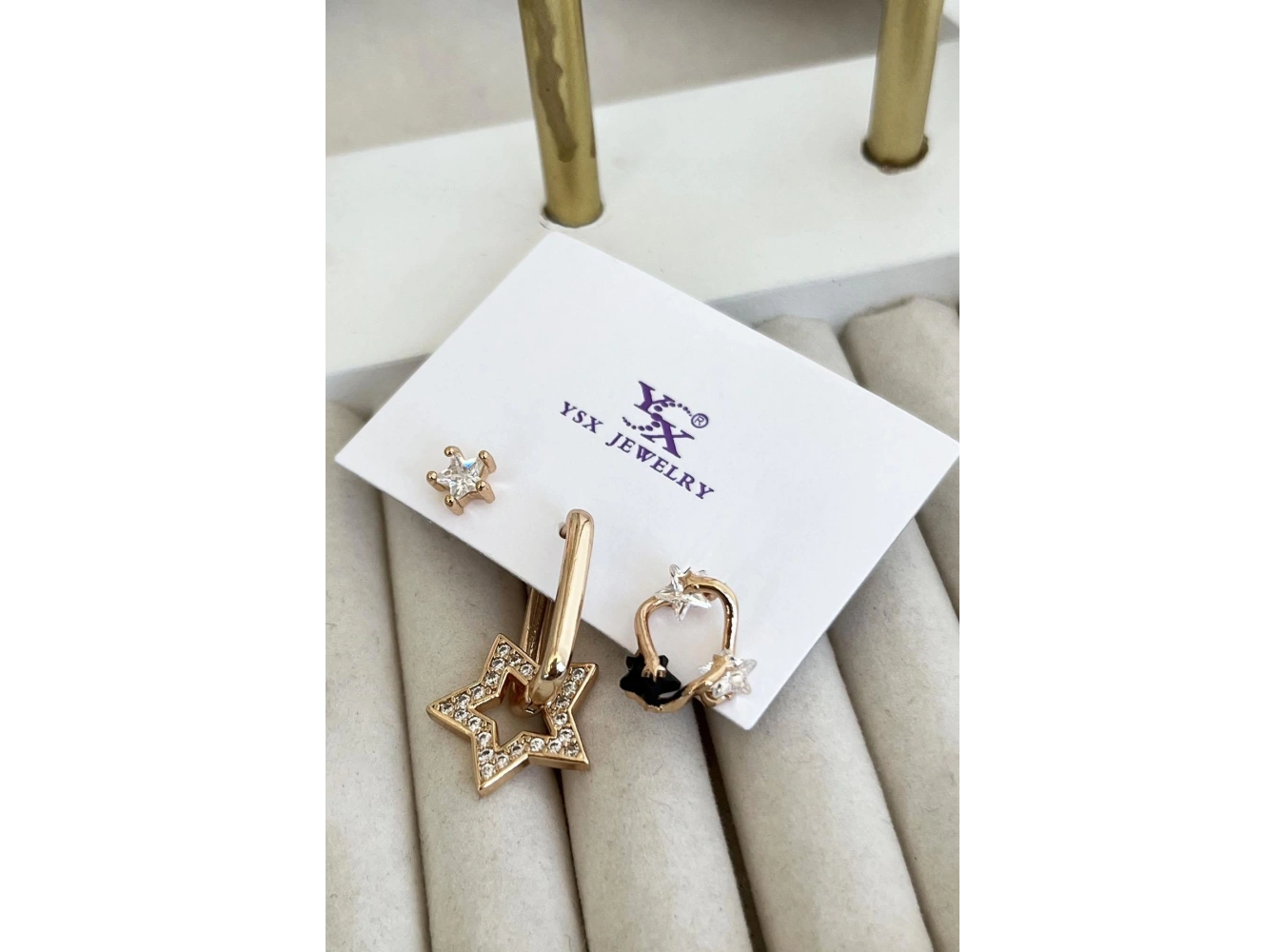 Altın Renk Renk Taş Detaylı VİP 3lü YSX Küpe Set